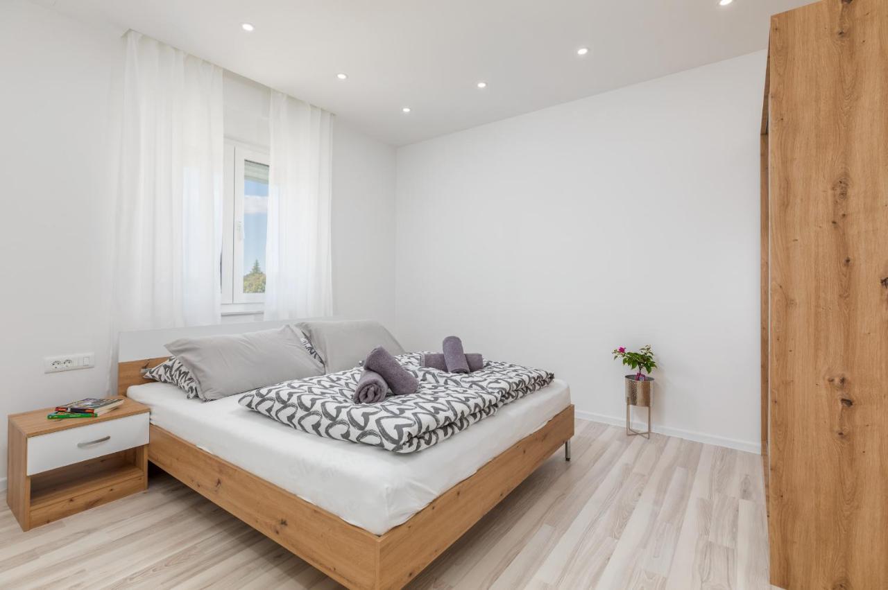 Apartman Knezevic A Фажана Экстерьер фото
